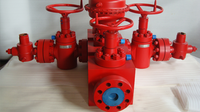 What is a casing head